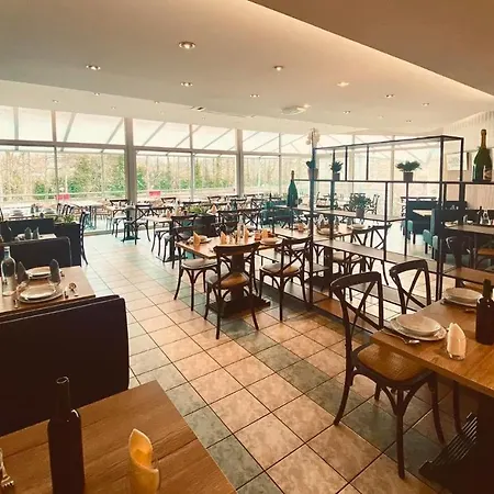 La Terrasse *