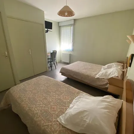 Hotell La Terrasse Larche (Correze)