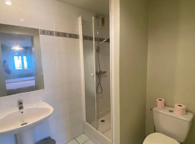 Hotel La Terrasse Larche (Correze)