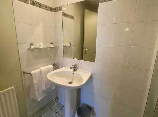 La Terrasse Hotel Larche (Correze)